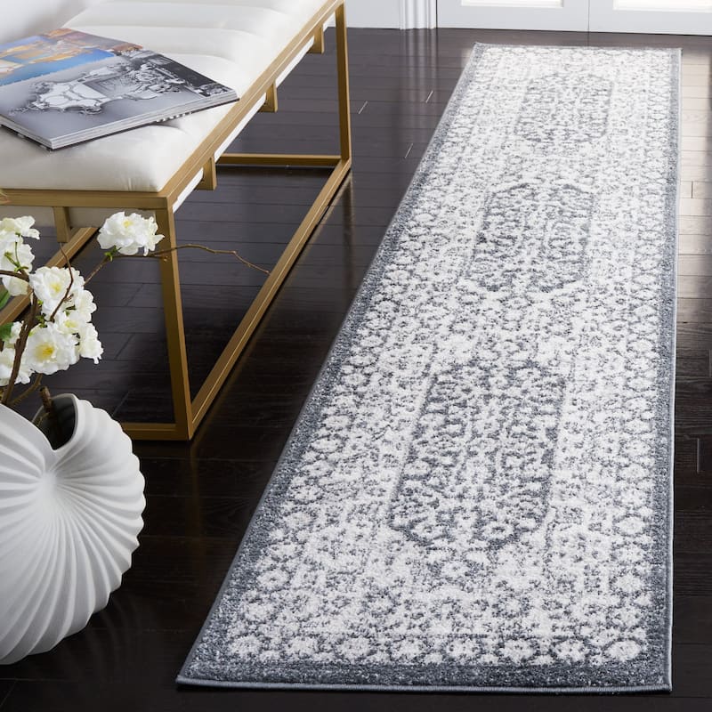 SAFAVIEH Toscana Arie Oriental Rug - 2' x 9' Runner - Ivory/Dark Grey