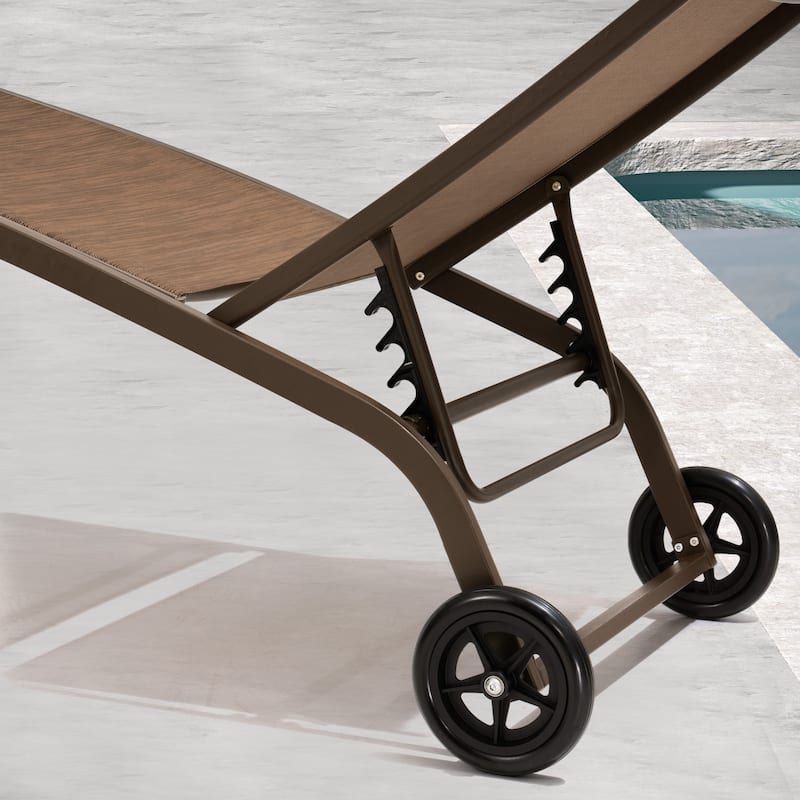 VredHom Adjustable Chaise Lounge Chair with Wheels