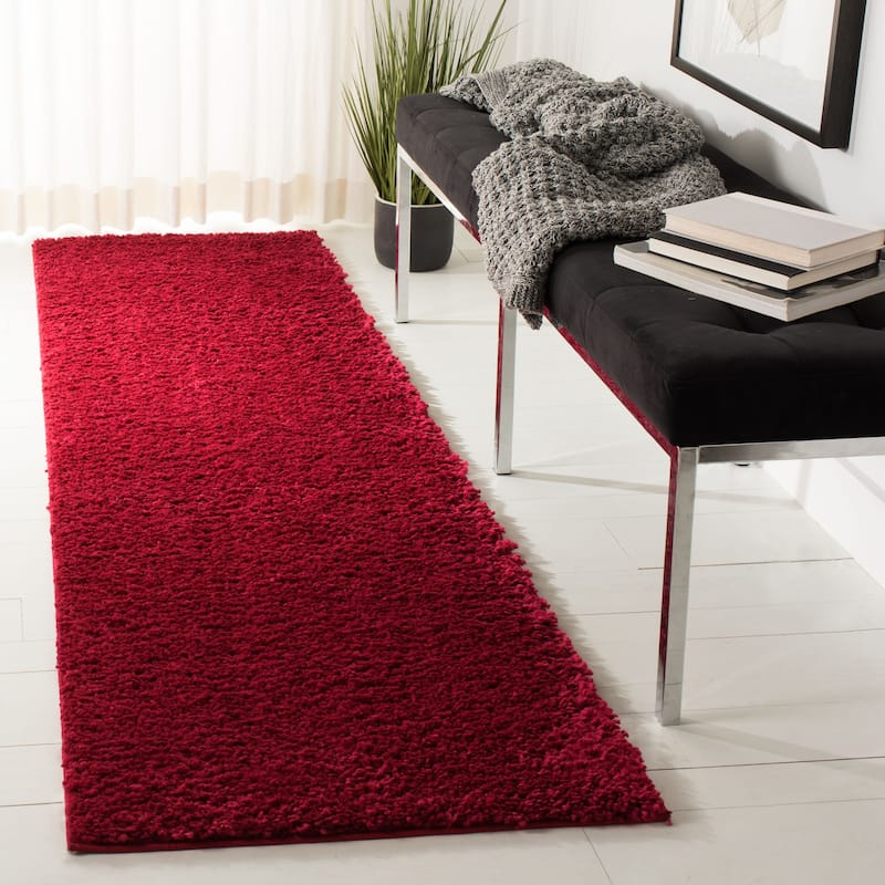 SAFAVIEH August Shag Solid 1.2-inch Thick Area Rug - 2'3" x 8'  Runner - Red