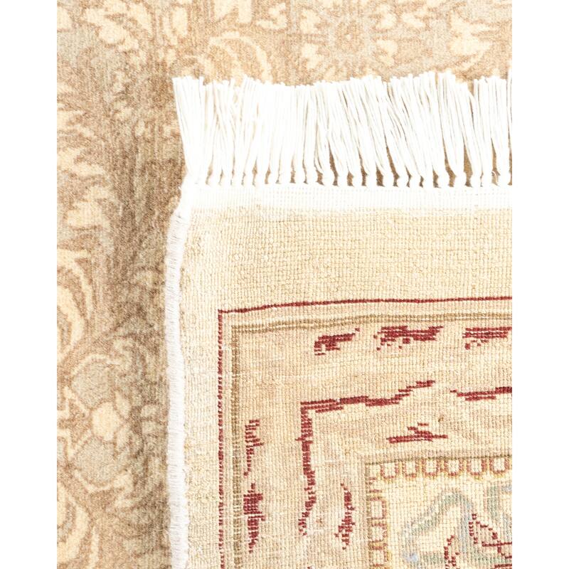 Overton Handknotted Wool Traditional Oriental Ivory Area Rug - 6' x 9'