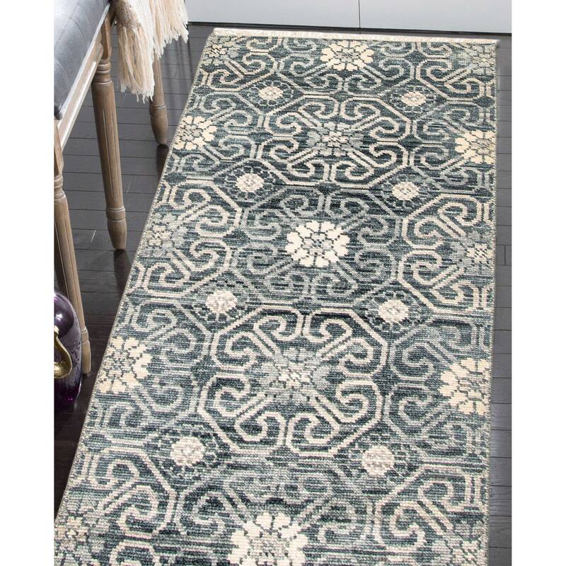 ECARPETGALLERY Hand-knotted Mystique Teal Wool Rug - 2'6 x 5'11