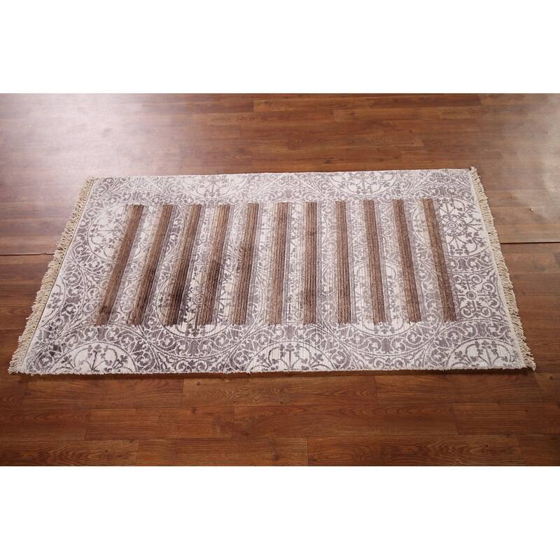Striped Abstract Foyer Rug Hand-Knotted Wool Carpet - 2'8" x 4'9"