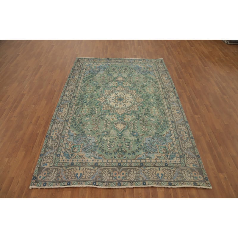 Hand Knotted Oriental 100% Wool Carpet Traditional Floral Green Tabriz Area Rug - 9' 8'' X 6' 7''