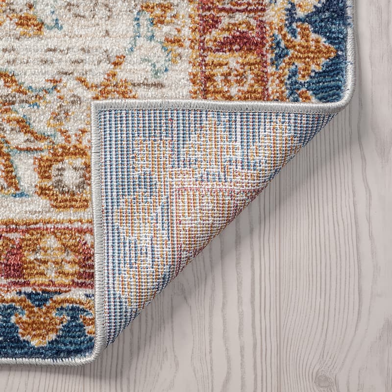 Esplanade Glam Medallion Indoor Area Rug