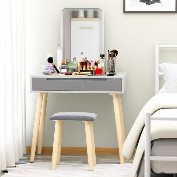 makeup vanity table with lighted mirror