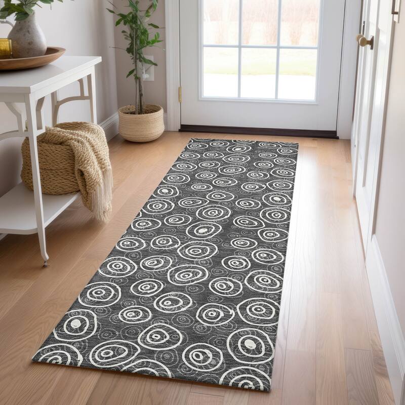 Machine Washable Indoor/ Outdoor Chantille Modern Bubbles Rug