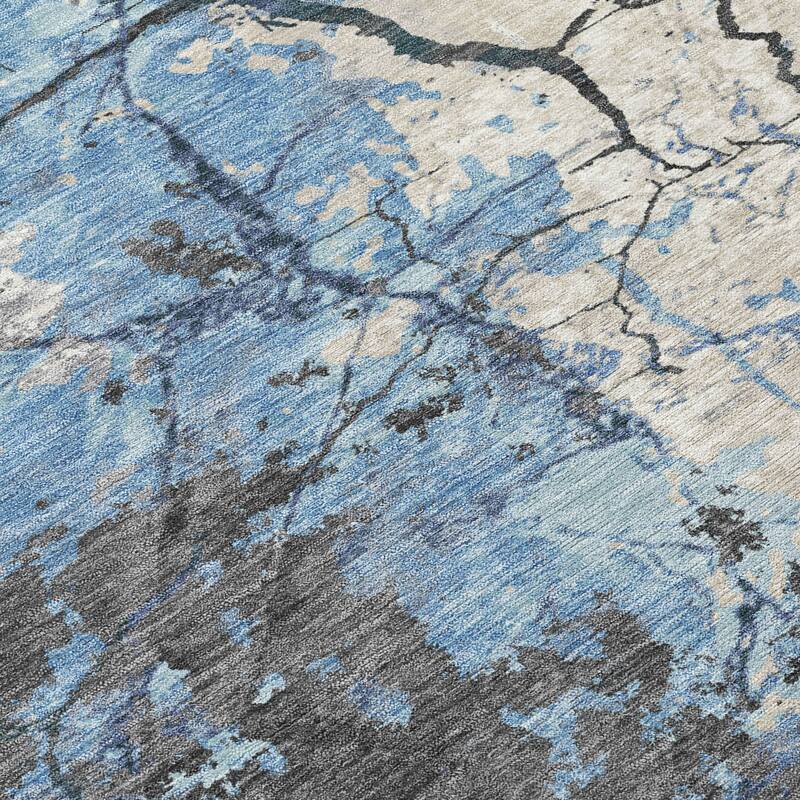 Machine Washable Indoor/ Outdoor Modern Crackle Chantille Rug