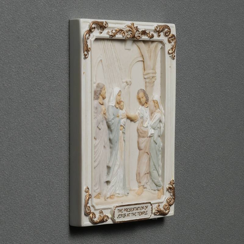 4.1 inches Length Polyresin Joyful Mysteries the Presentation of Jesus in the Temple White and Gold Finish Figurine