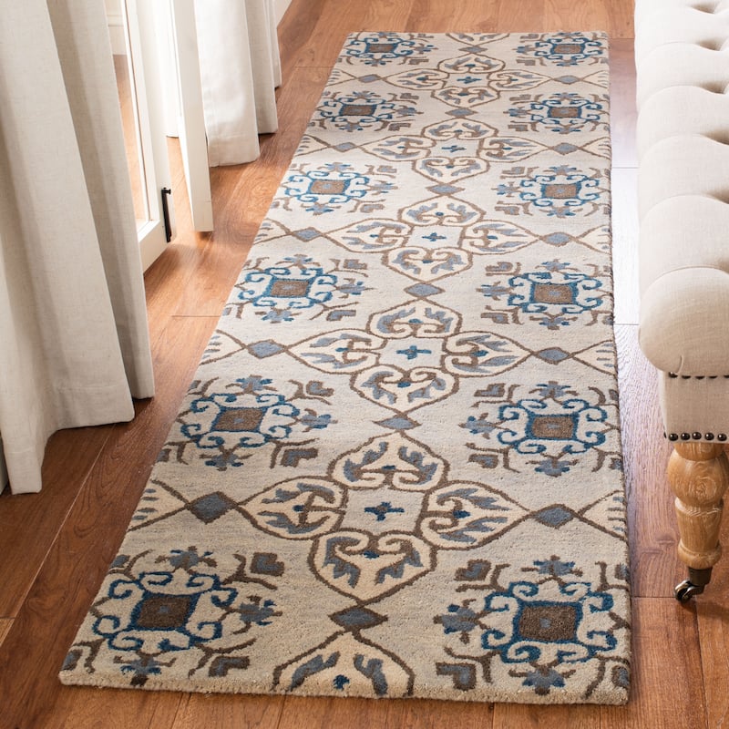 SAFAVIEH Handmade Wyndham Tawana Modern Wool Rug - 2'3" x 9' Runner - Beige/Multi