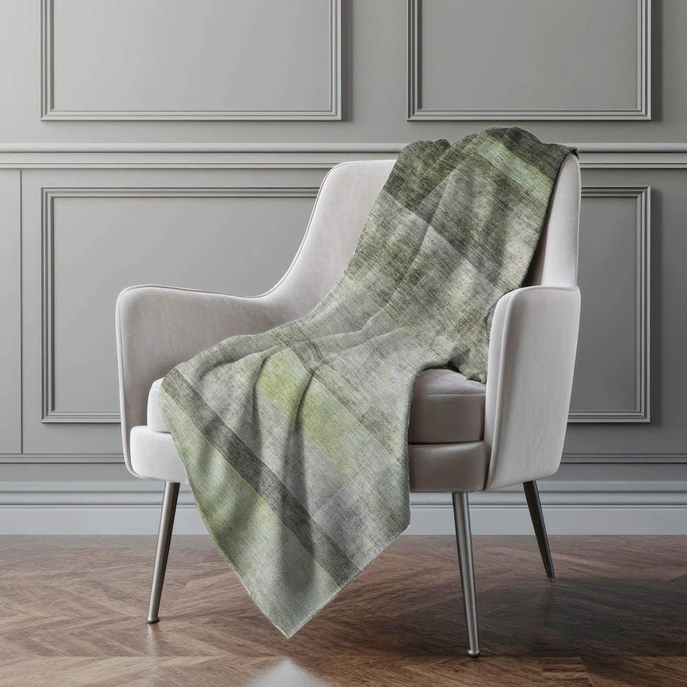 Premium Machine Washable Modern Ombre Sherpa Throw Blanket