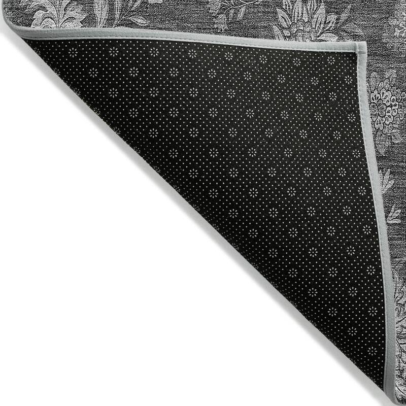 HomeRoots Floral Transitional Rectangle Outdoor Rug