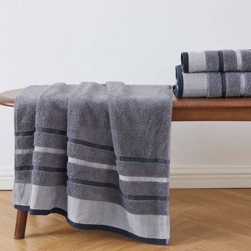Linery & Co. Luxury Cotton Decorative Towel Set.