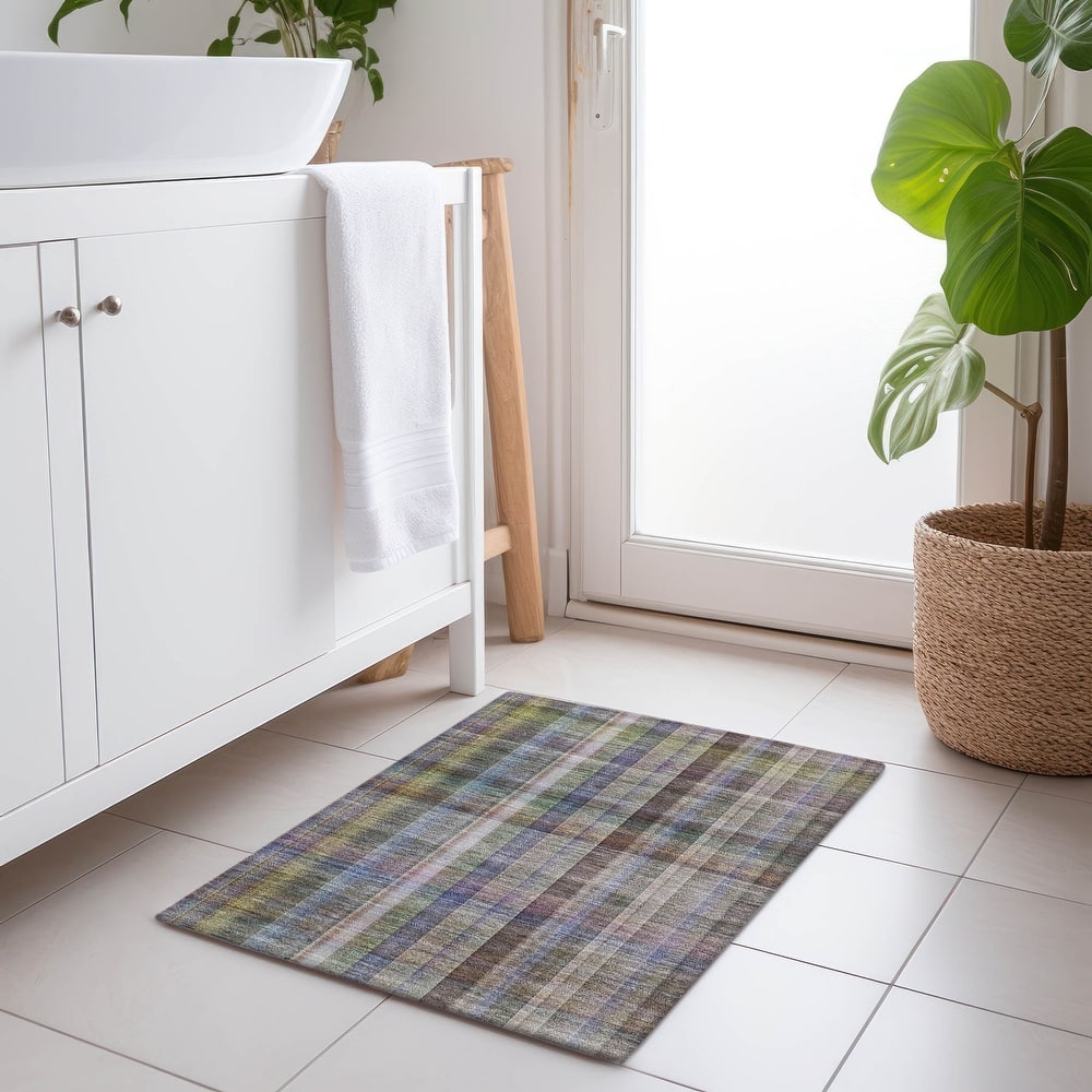 Machine Washable Indoor/ Outdoor Plaid Chantille Rug