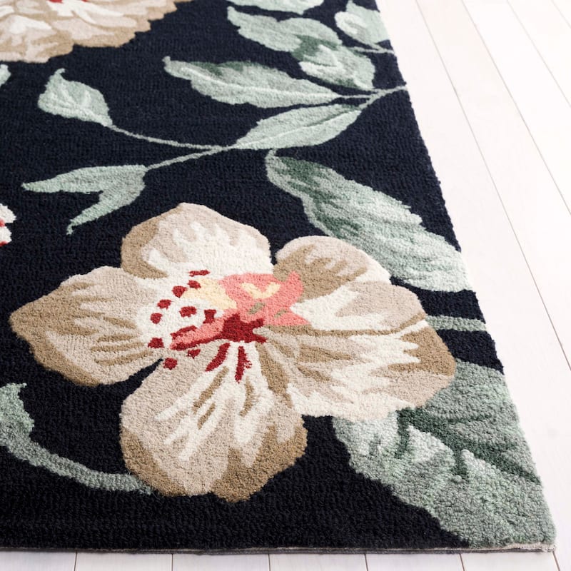 SAFAVIEH Handmade Jardin Hipolita Country Floral Wool Rug