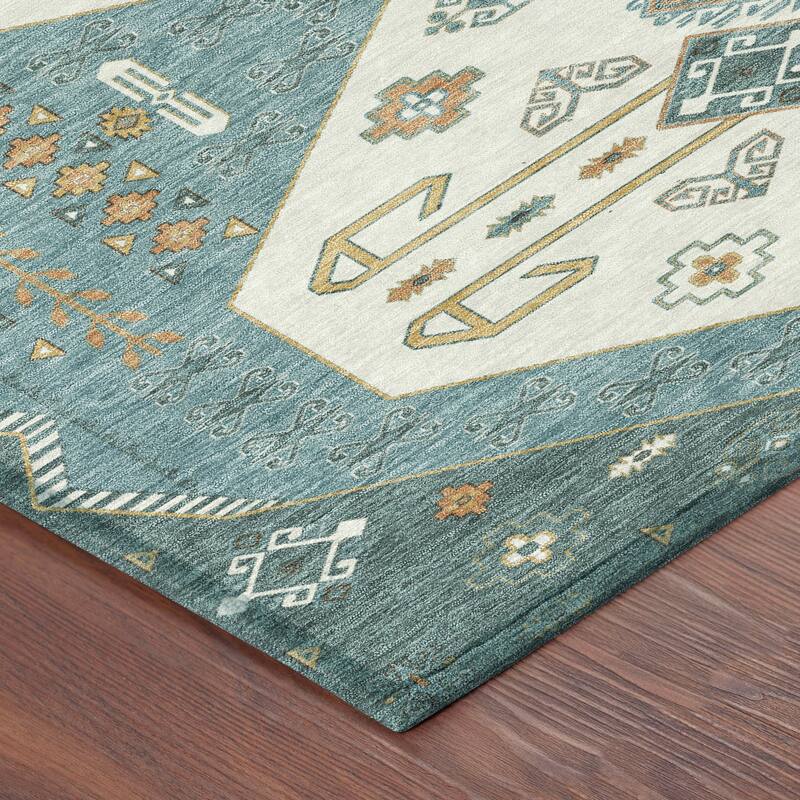 Machine Washable Indoor/ Outdoor Global Hiawatha Chantille Rug