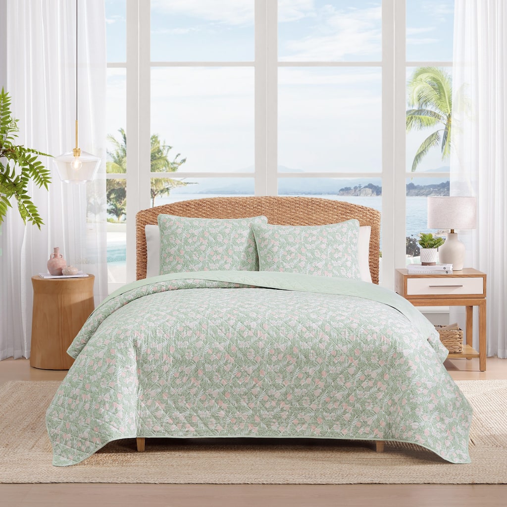 Tommy Bahama Pineapple Bloom Cotton Reversible Green Quilt Set