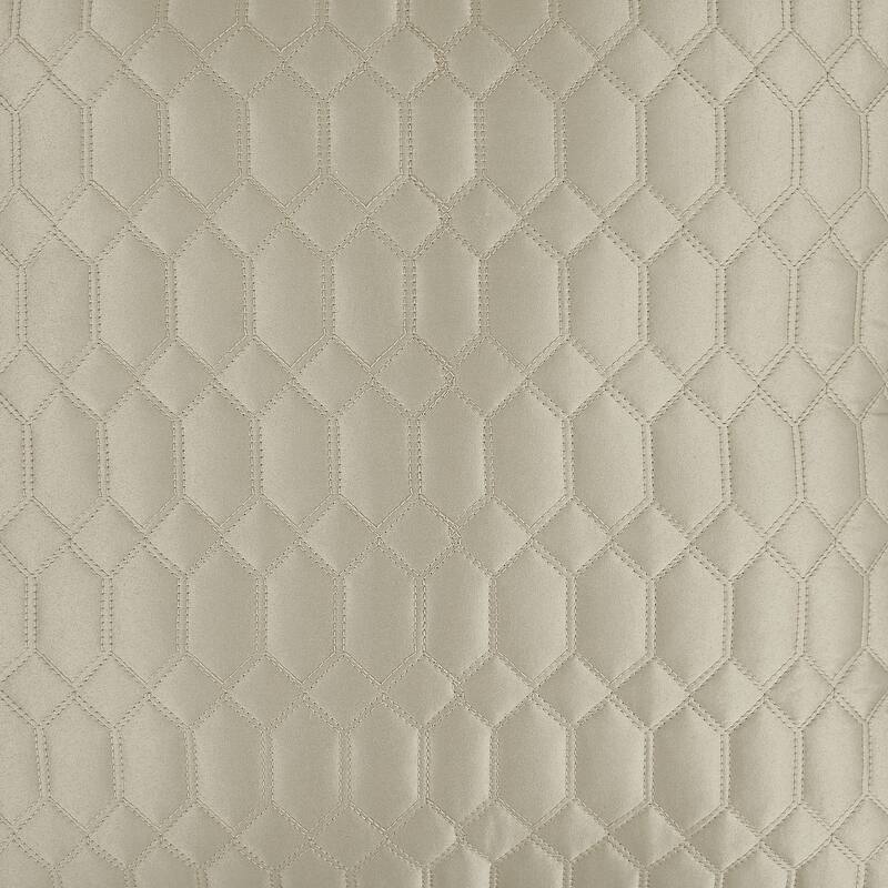 Brilliance Quilt Set