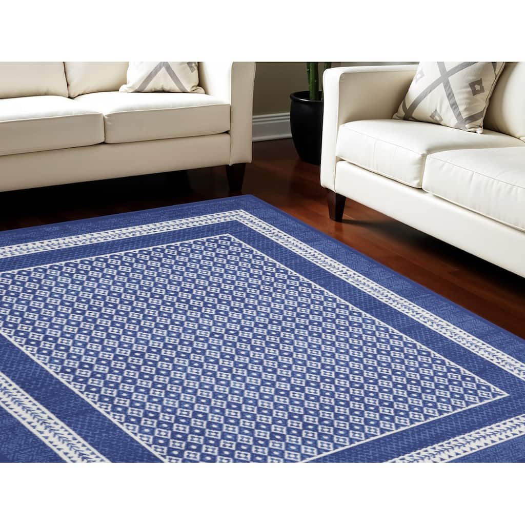 Cahow Power Loomed Distressed Geometric Non Skid Stain Resistant Area Rug By HomeRoots - 120' X '84' X '0.39