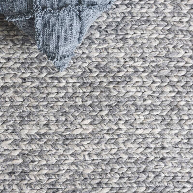 SAFAVIEH Handmade Natura Chisako Transitional Wool Rug
