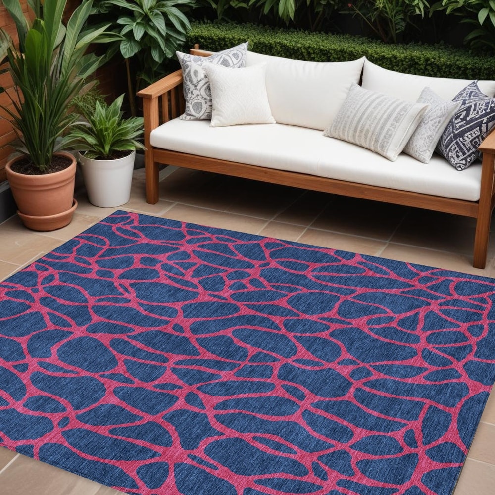 HomeRoots Geometric Transitional Rectangle Outdoor Rug