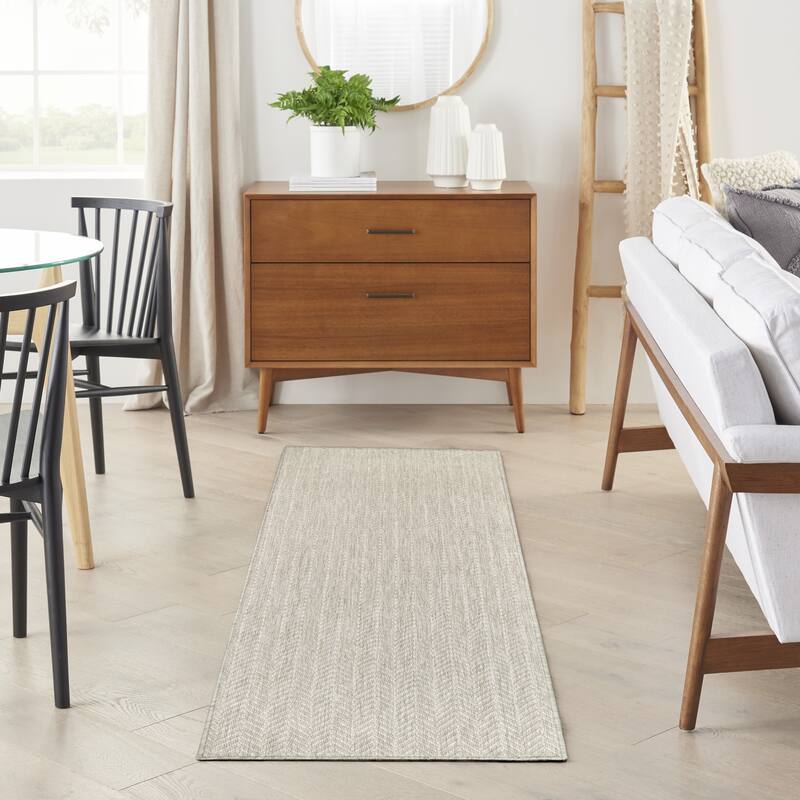 Nourison Horizon Indoor/Outdoor Chevron Area Rug
