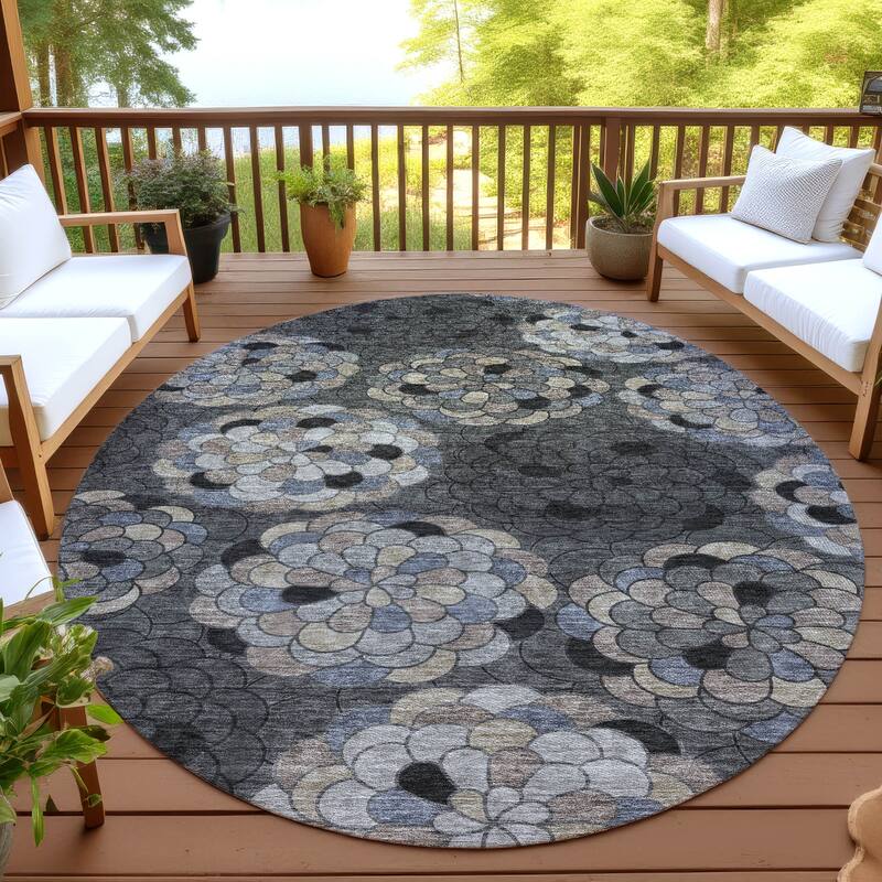 Machine Washable Indoor/ Outdoor Mosaic Cluster Chantille Rug - Black - 8' x 8'