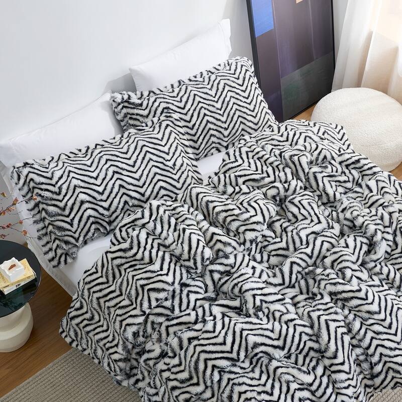 Snowball® Oceans - Coma Inducer® Oversized Comforter Set - Zebra Ripple
