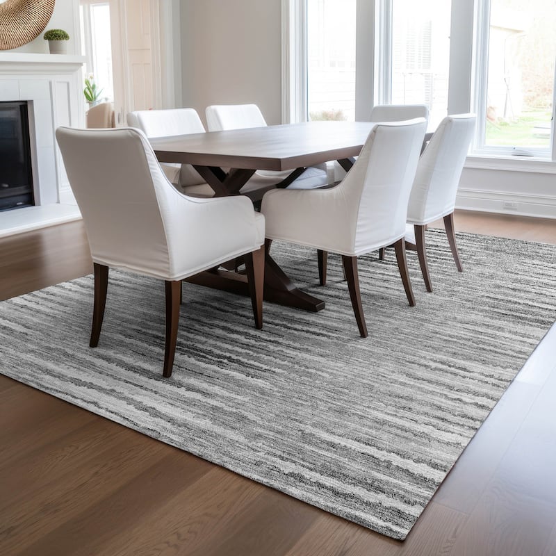 Machine Washable Indoor/ Outdoor Chantille Jagged Stripes Rug - Silver - 2'6" x 3'10"