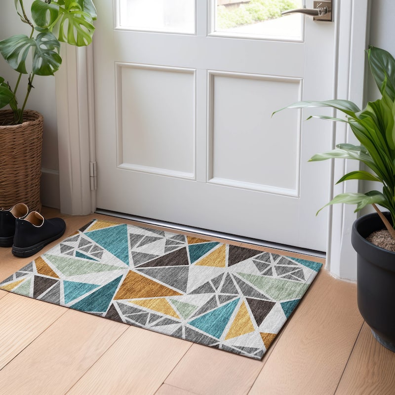 Machine Washable Indoor/ Outdoor Abstract Mosaic Chantille Rug - Gray - 1'8" x 2'6"