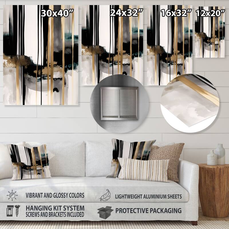 Designart 'Abstract Transitional Shapes IV' Modern Shapes Transitional Metal Wall Art