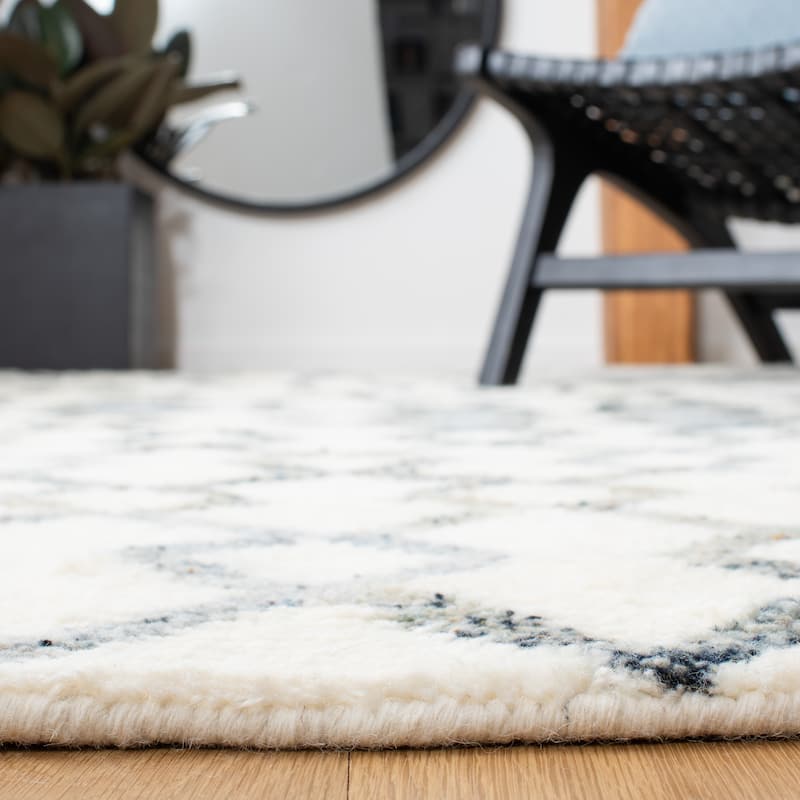 SAFAVIEH Handmade Casablanca Davine Shag Wool Rug