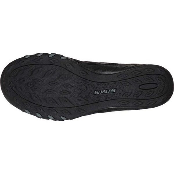 skechers breathe easy days end
