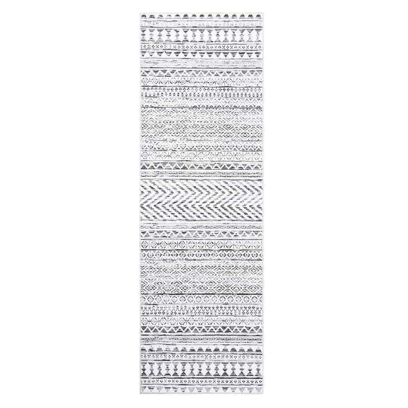 Garvee Moroccan Geometric Machine Washable Area Rug