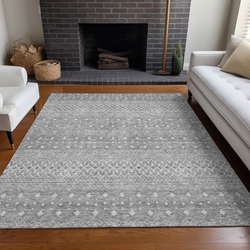 Machine Washable Indoor/ Outdoor Chantille Morrocan Boho Rug - Silver - 3' x 5'