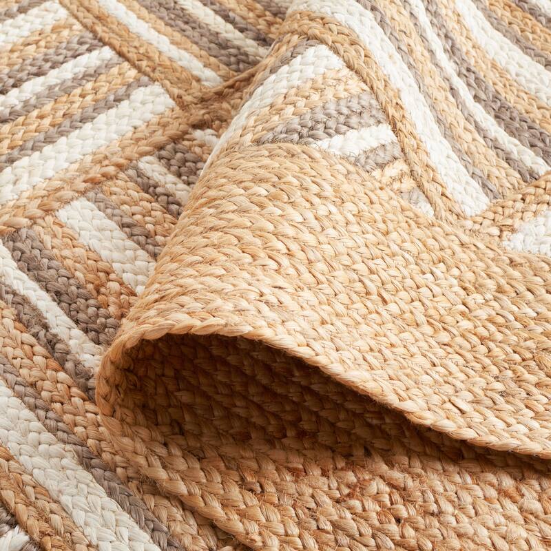SAFAVIEH Natural Fiber Bernardine Casual Jute Rug