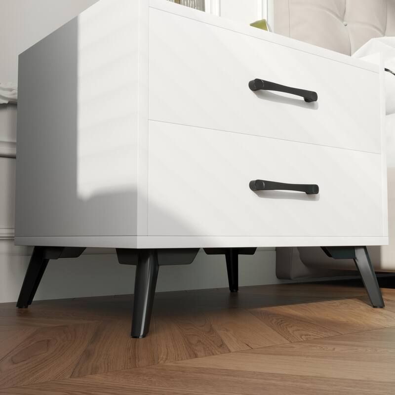 Edge Protection Design 2-Drawer Nightstand