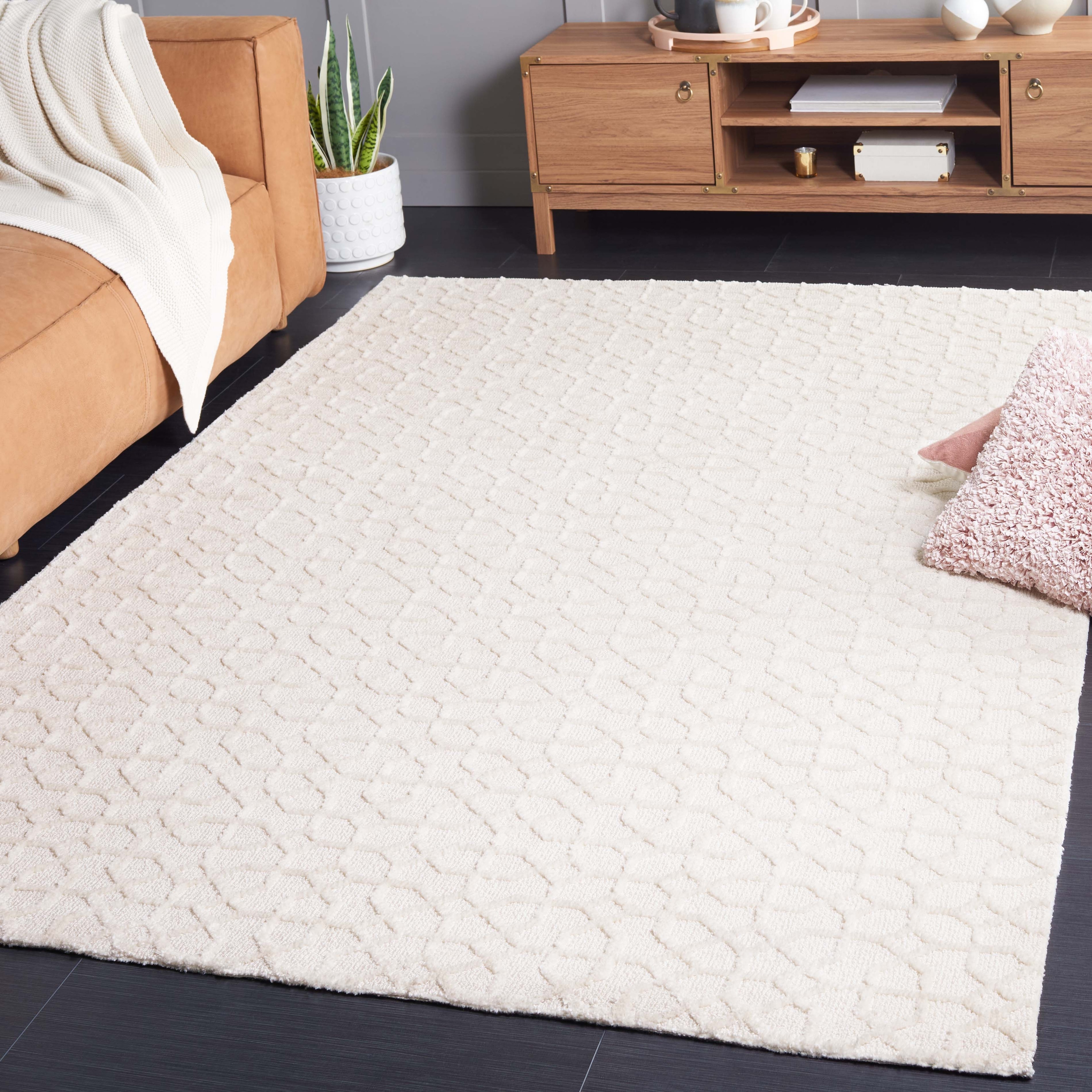 SAFAVIEH Audrey Nurhan Modern Geometric Rug