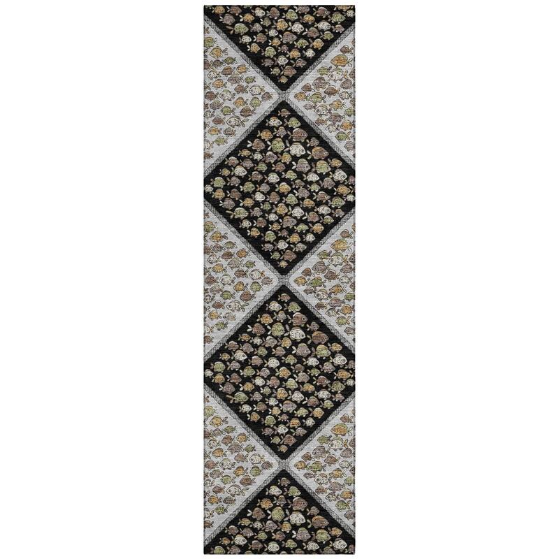 Machine Washable Indoor/ Outdoor Diamond Fish Chantille Rug