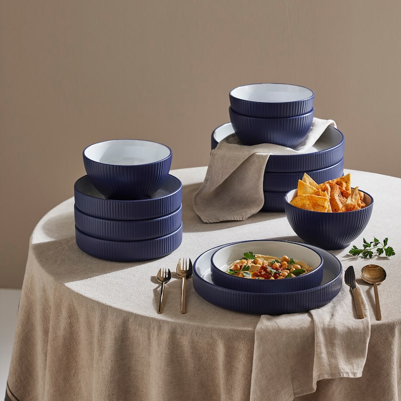 Christian Siriano Larosso Stoneware Dinnerware Set