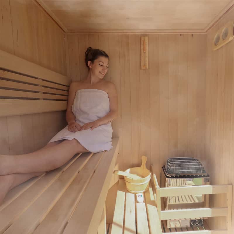 ALEKO Canadian Hemlock 4 Person Indoor Wet Dry Sauna with UL Certified Heater
