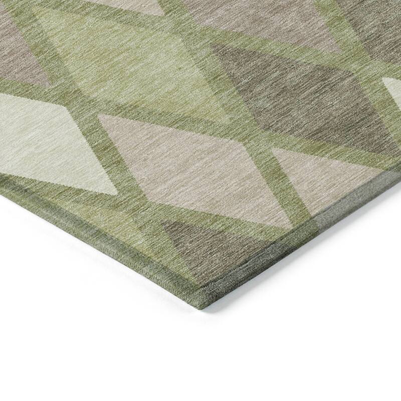 Machine Washable Indoor/ Outdoor Chantille Diamond Prism Rug