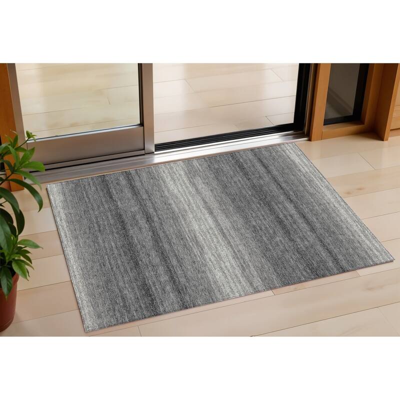 HomeRoots Abstract Transitional Rectangle Outdoor Rug - 3' x 5'