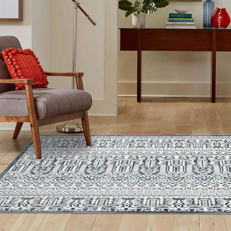 Southwestern/Lodge Richye Collection Area Rug