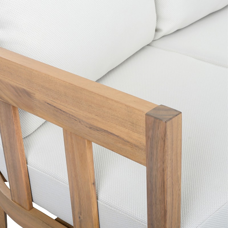 SAFAVIEH Outdoor Living Owen 3 Seater Sofa.