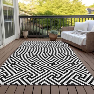 Machine Washable Indoor/ Outdoor Chantille Modern Geo Rug