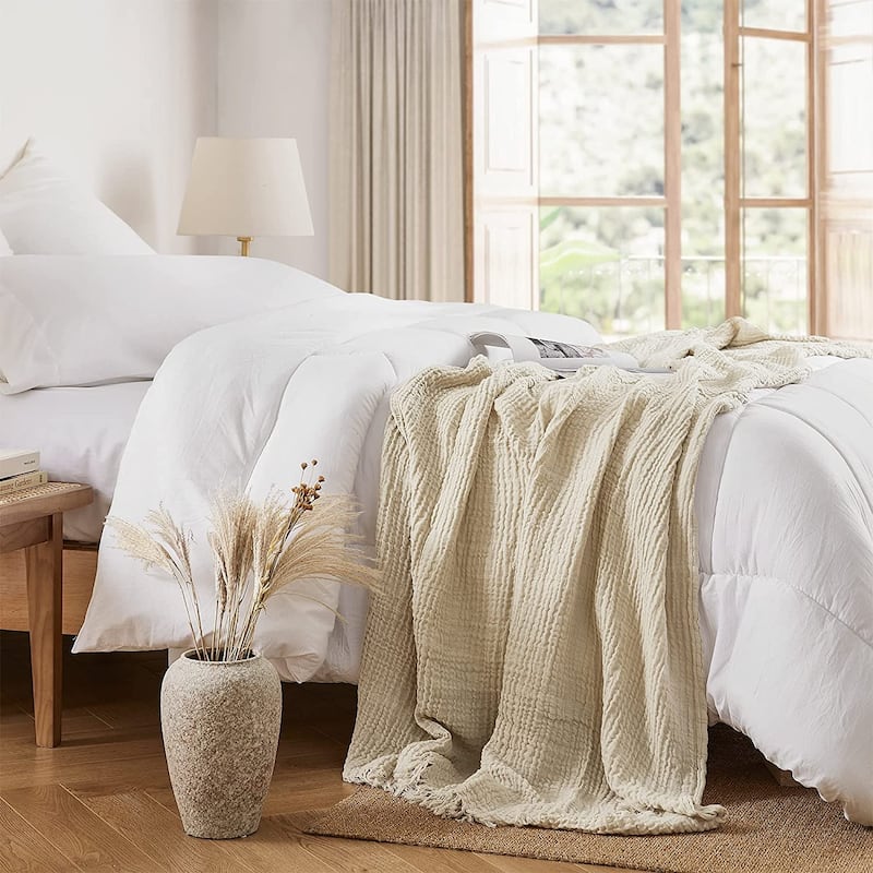 Terra é Pais - Summer Throw Blanket - Sand