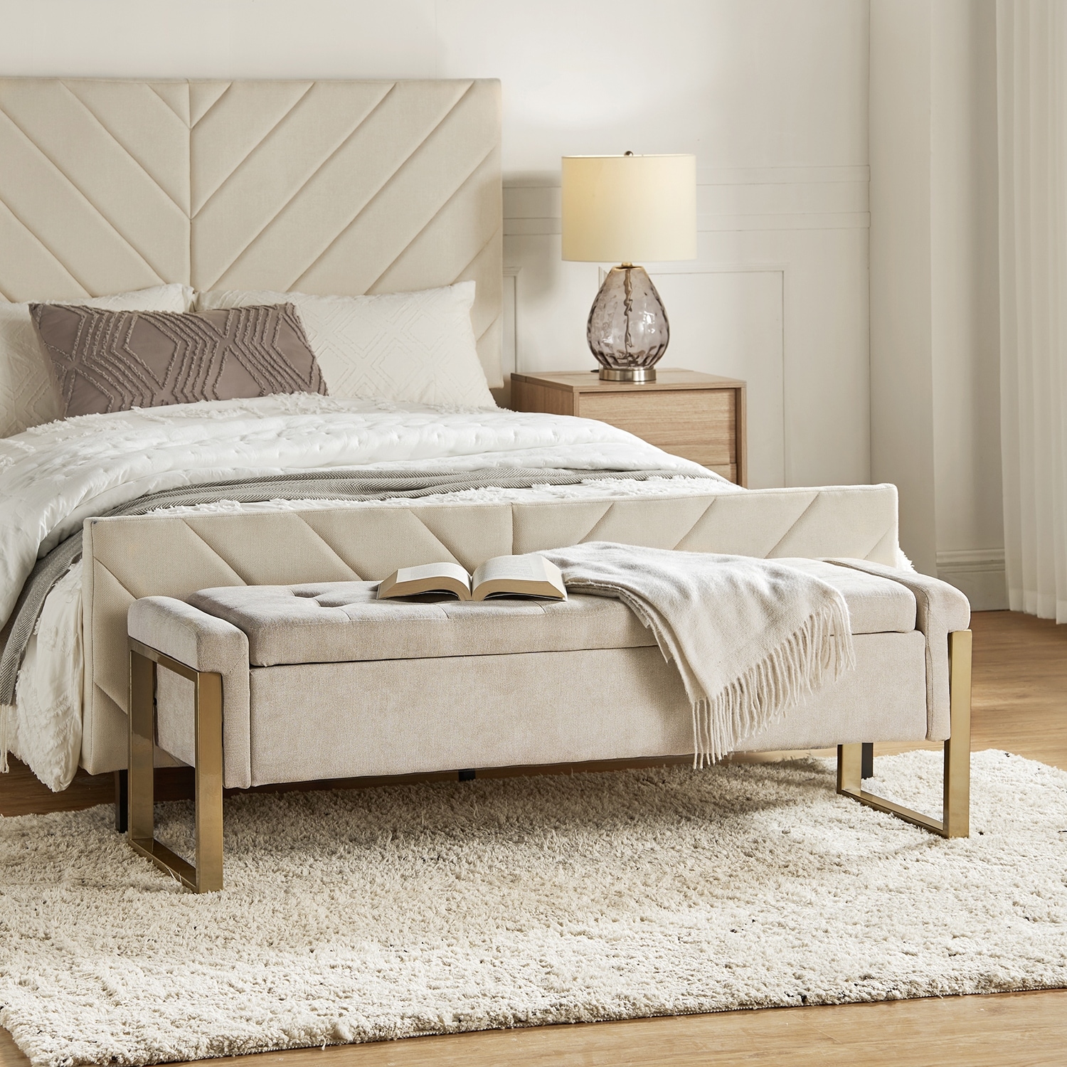 HULALA HOME Alina Modern Upholstered Flip Top Storage Bench with Metal Legs