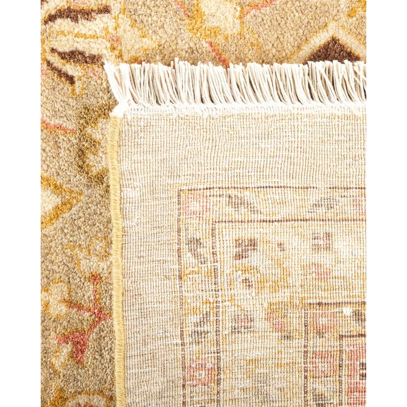 Overton Handknotted Wool Traditional Oriental Light Gray Area Rug - 8' x 10'