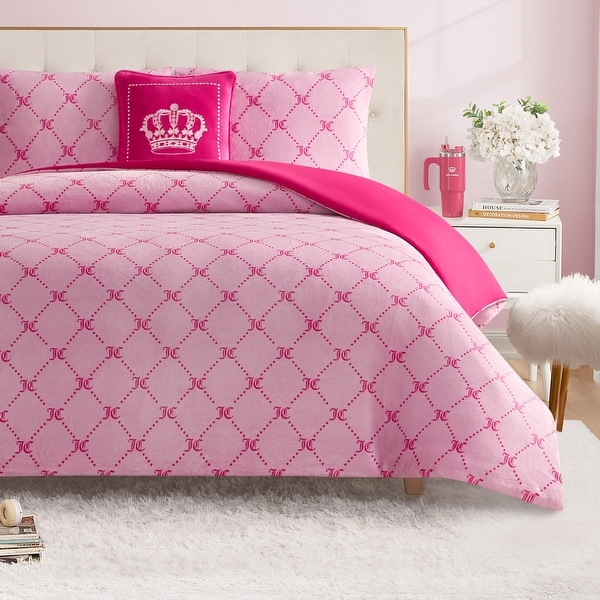 Juicy Couture Plush Trellis Link Reversible Comforter Sets - On