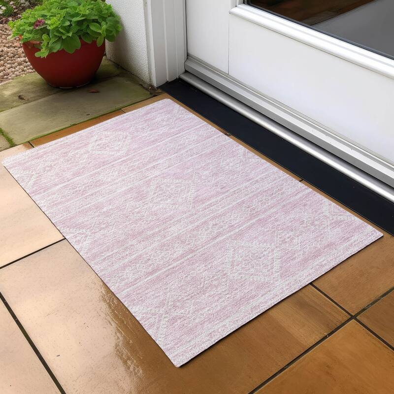 Machine Washable Indoor/ Outdoor Chantille Moroccan Boho Rug - Pink - 1'8" x 2'6"